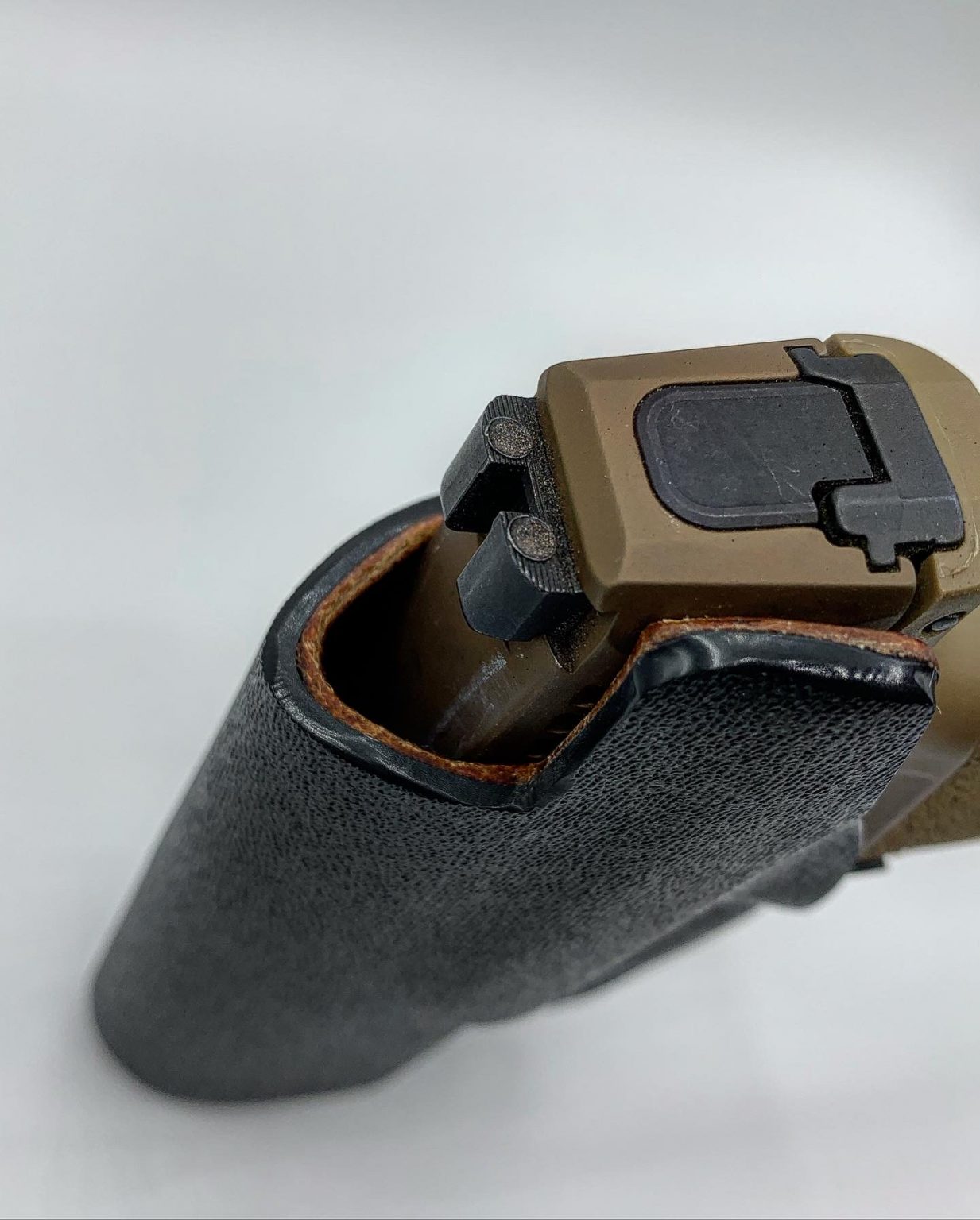 IWB Kydex and Leather Lined Holster – Phalanx Concealment